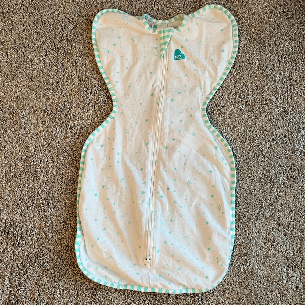 Love to Dream Swaddle Up